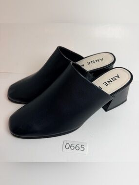 Anne Klein Black Leather Slip-On Mule Heels